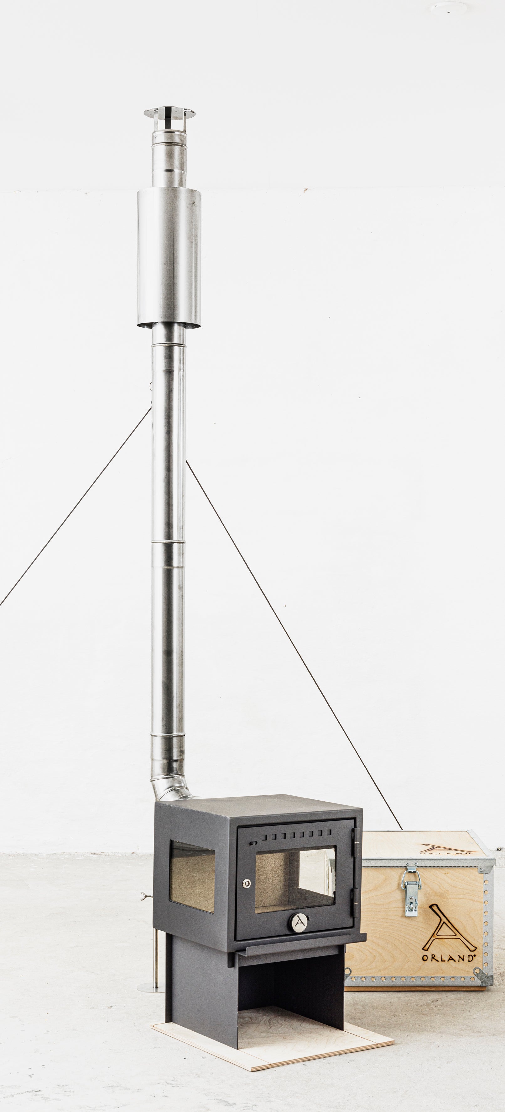 ORLAND COMPACT STOVE <br>with Flue Kit Standard <br>10-03-03