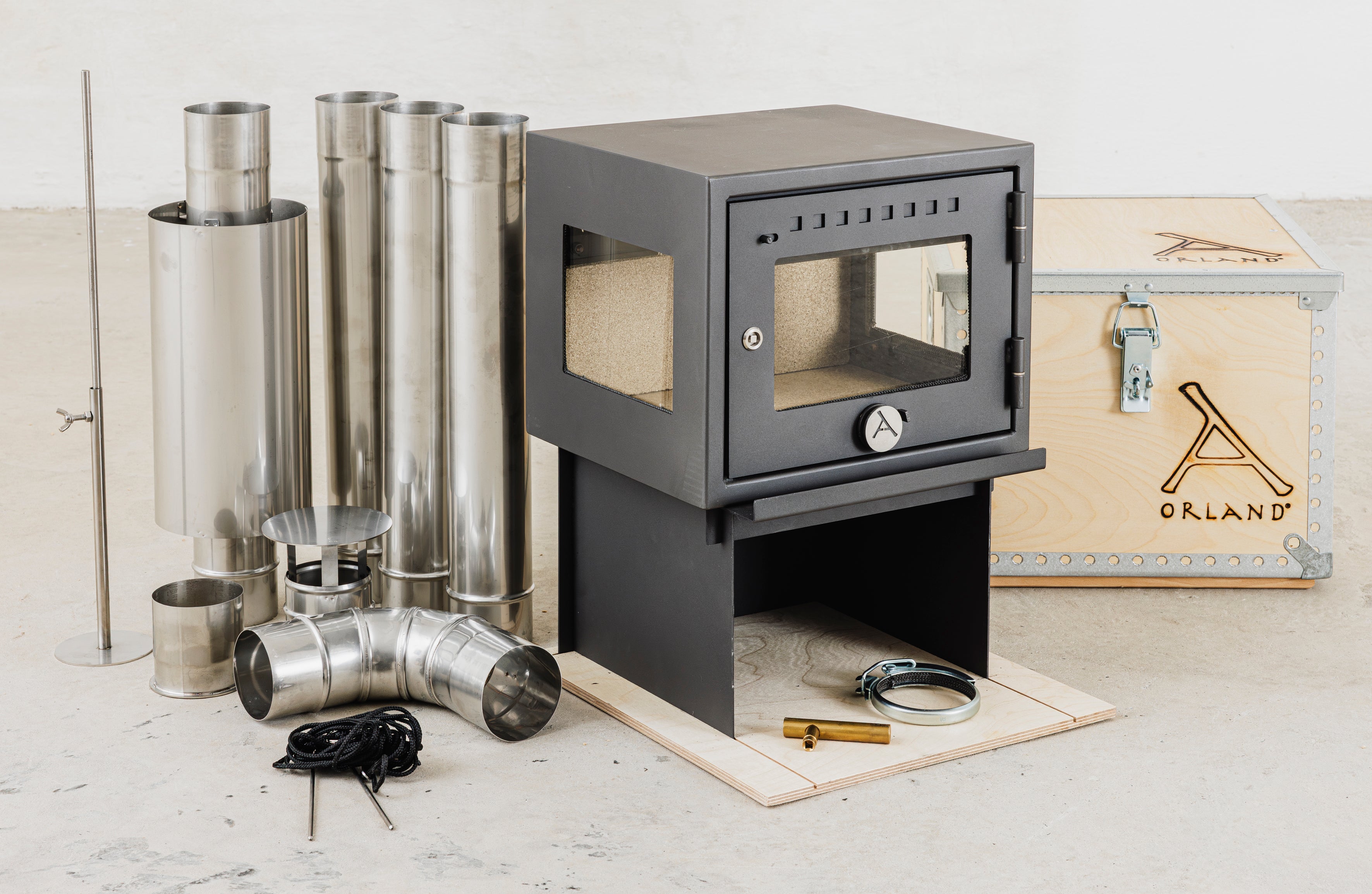 ORLAND COMPACT STOVE <br>with Flue Kit Standard <br>10-03-03